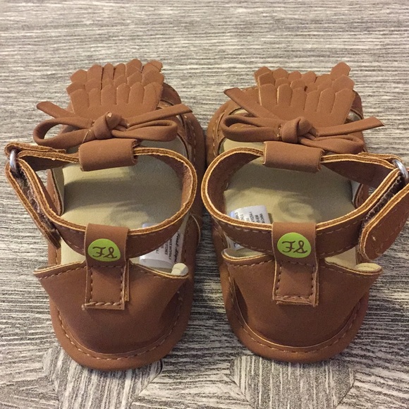Like New Baby Fringe Sandals - Picture 2 of 3